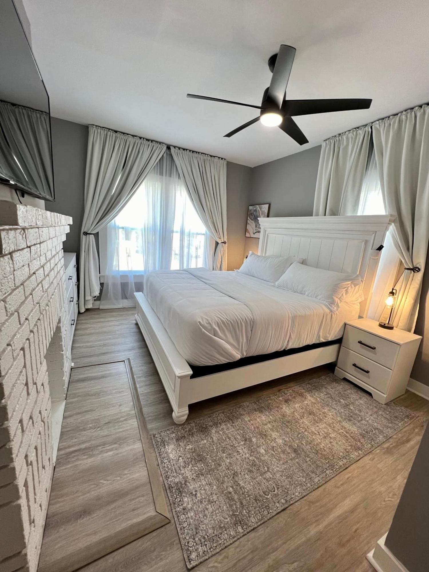 Charming 2Br 2Ba 10 Min Dt Airport By Lsp Homes Atlanta Eksteriør billede