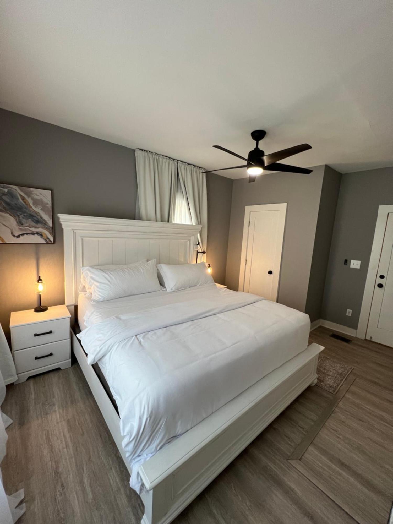 Charming 2Br 2Ba 10 Min Dt Airport By Lsp Homes Atlanta Eksteriør billede