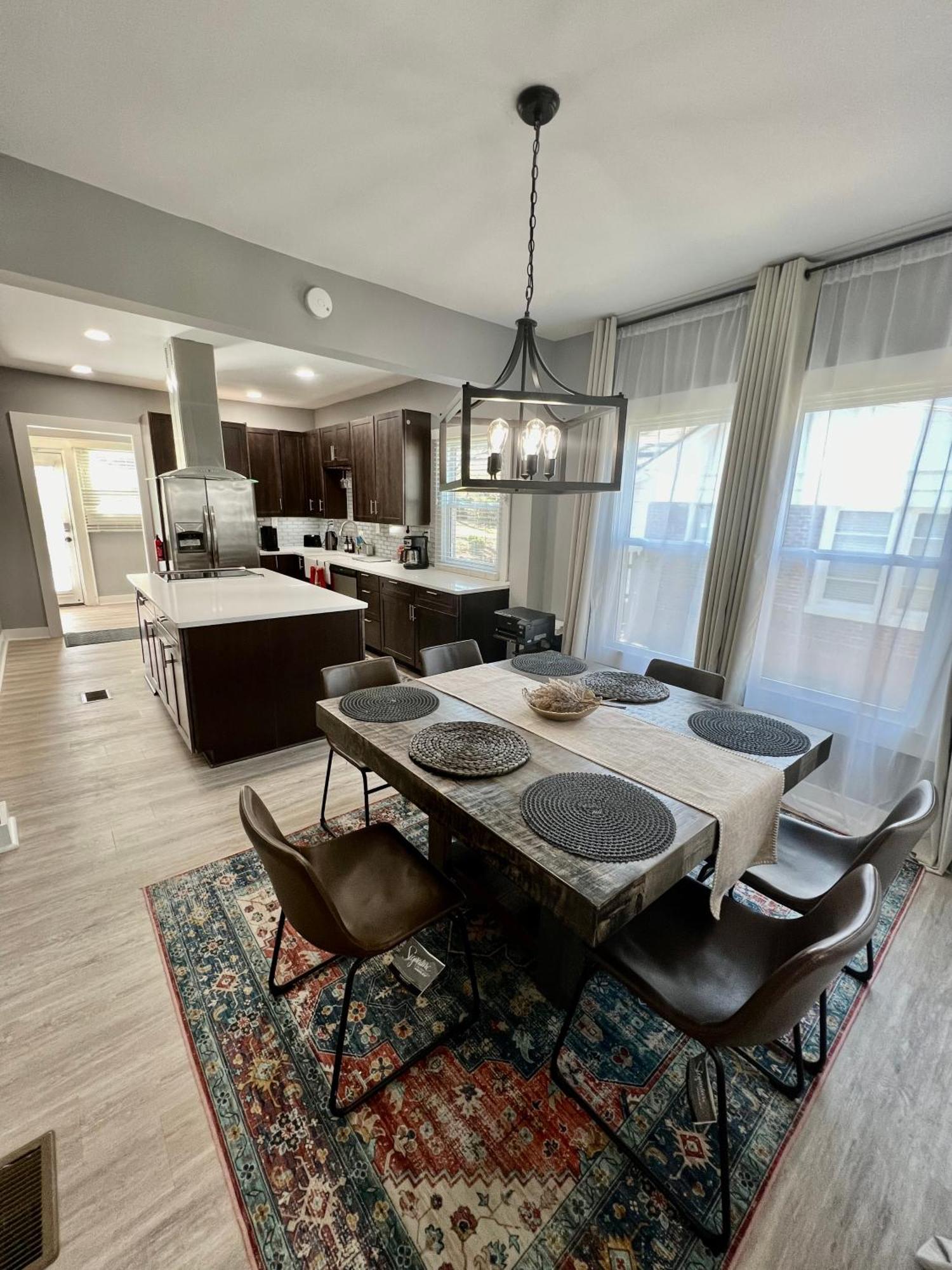 Charming 2Br 2Ba 10 Min Dt Airport By Lsp Homes Atlanta Eksteriør billede